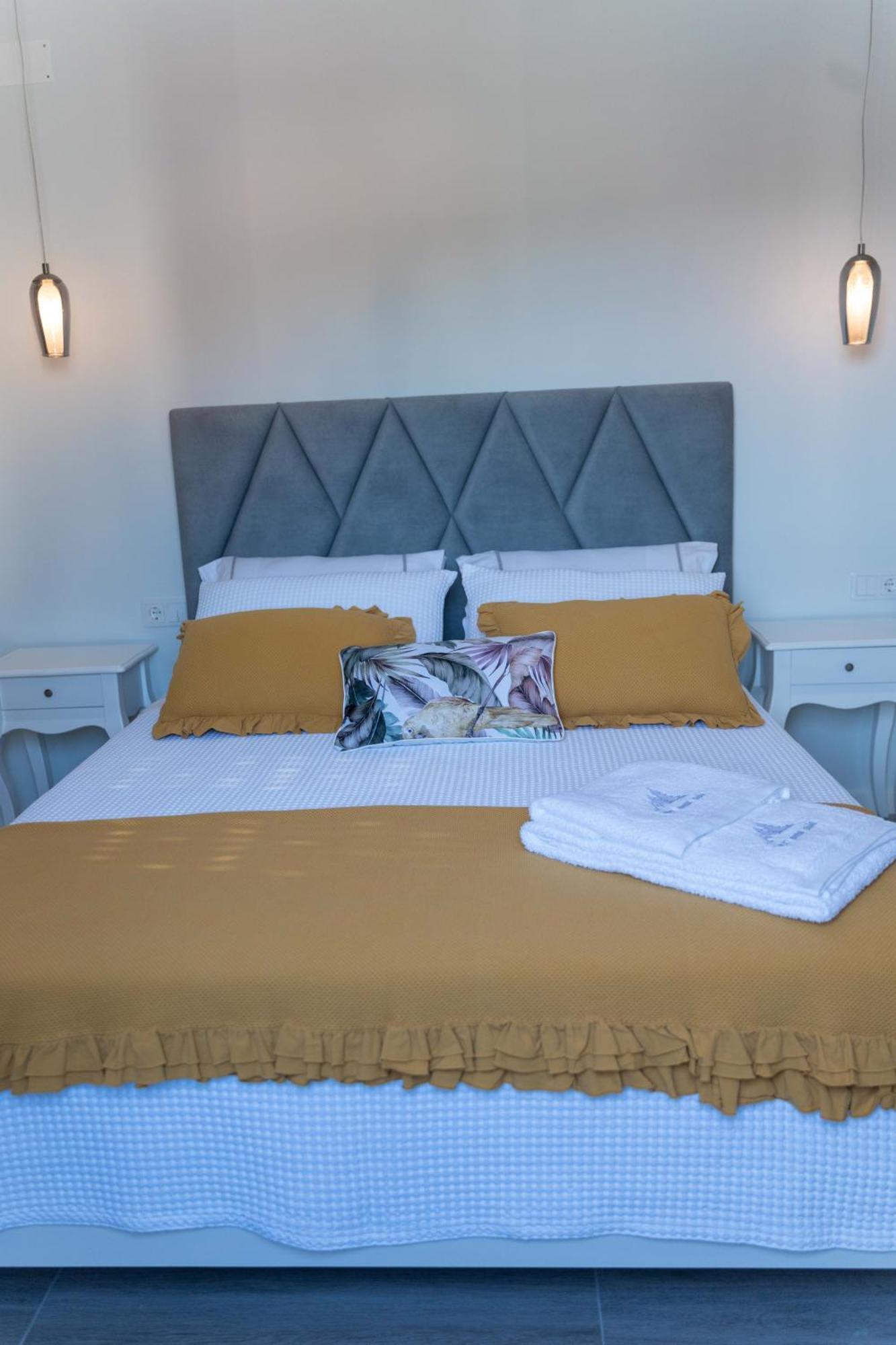 Guest House Taiao วาเลนซา ภายนอก รูปภาพ
